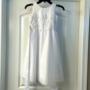 First Communion/ Flower Girl white dress Size 6X